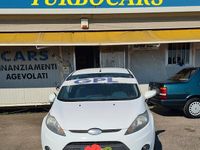 Usata Ford Fiesta 96 CV (70 kW) 2009 Bianco Utilitaria