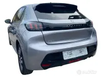 Usata Peugeot 208 Allure 101 CV (74 kW) 2019 Grigio Utilitaria