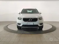 Usata Volvo XC40 Momentum 129 CV (94 kW) 2021 Bianco SUV