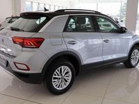 Usata VW T-Roc Life 116 CV (85 kW) 2025 Pyrot silver SUV