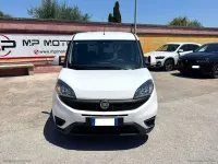 Usata Fiat Doblò Lounge 105 CV (77 kW) 2021 Bianco Monovolume