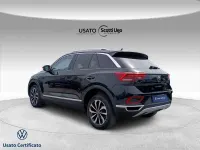 Usata VW T-Roc Style 150 CV (110 kW) 2023 0q bianco puro SUV