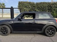Usata Mini ONE 75 CV (55 kW) 2019 Nero Utilitaria