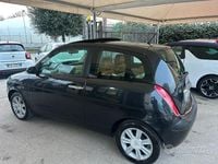 Usata Lancia Ypsilon 70 CV (51 kW) 2005 Nero Utilitaria