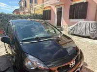 Usata Toyota Aygo Connect Style 68 CV (50 kW) 2012 Nero Utilitaria