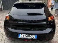 Usata Peugeot 208 Allure 101 CV (74 kW) 2025 Utilitaria