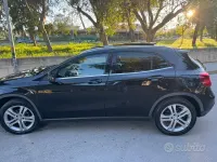 Usata Mercedes GLA200 136 CV (100 kW) 2016 Nero SUV