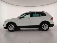 Usata VW Tiguan Life 131 CV (96 kW) 2022 Pure white SUV