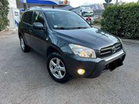 usata Toyota RAV4 RAV 42.2 d-4d Luxury 136cv dpf