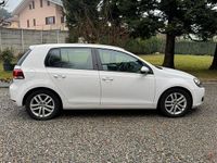 Usata VW Golf VI 122 CV (89 kW) 2011 Bianco Utilitaria