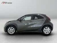 Usata Toyota Aygo X Trend 72 CV (52 kW) 2022 Nero SUV