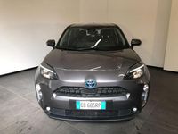 Usata Toyota Yaris Hybrid Active 92 CV (67 kW) 2021 Grigio