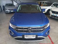 Usata VW T-Roc Style 116 CV (85 kW) 2023 Blu SUV