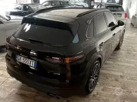 Usata Porsche Cayenne 340 CV (250 kW) 2020 Nero SUV