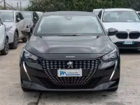 Gebraucht Peugeot 208 Active 102 PS (75 kW) 2023 Schwarz Kleinwagen