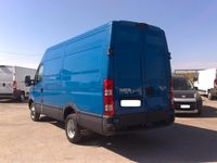 usata Iveco Daily 35c13 FURGONE DI SERIE - 2013