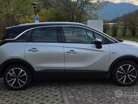 Usata Opel Crossland X Innovation 99 CV (72 kW) 2017 Argento SUV