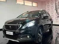 Usata Peugeot 2008 S 102 CV (75 kW) 2019 Nero SUV