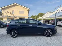 Usata Fiat Tipo Lounge 120 CV (88 kW) 2017 Blu metallizzato Berlina