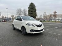 usata Lancia Ypsilon 1.0 FireFly 70cv S&S Hybrid GOLD