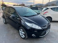 usata Ford Fiesta 1.4 TDCi 5p. Anno 2011 adatta a neopat