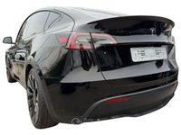 Usata Tesla Model Y Performance 392 kW (534 CV) 2023 Nero SUV