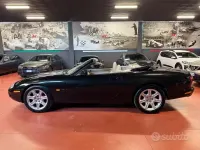 Usata Jaguar XK8 284 CV (208 kW) 1997 Nero Cabrio