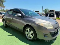 Usata Renault Mégane Dynamique 110 CV (80 kW) 2010 Grigio Berlina