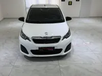 Usata Peugeot 108 Active 72 CV (52 kW) 2021 Bianco Utilitaria