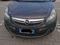 Usata Opel Corsa 85 CV (62 kW) 2013 Grigio Berlina