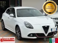Usata Alfa Romeo Giulietta Super 120 CV (88 kW) 2019 Bianco Utilitaria