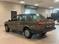 Usata Alfa Romeo Giulietta 109 CV (80 kW) 1981 Marrone Utilitaria