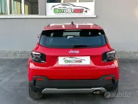 Usata Jeep Avenger 101 CV (74 kW) 2023 Rosso SUV