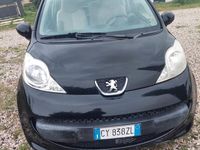 Usata Peugeot 107 68 CV (50 kW) 2005 Nero Utilitaria