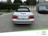 Usata Mercedes CLK200 Elegance 163 CV (119 kW) 2002 Grigio Cabrio