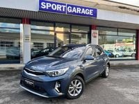 Usata Kia Stonic Urban 101 CV (74 kW) 2023 Smoke blue SUV