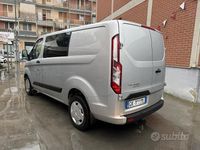 Usata Ford Transit Custom 136 CV (100 kW) 2022 Grigio Monovolume