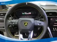 Usata Lamborghini Urus 650 CV (478 kW) 2022 Nero pastello SUV