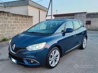 Usata Renault Scénic IV Business 110 CV (80 kW) 2018 Blu Monovolume
