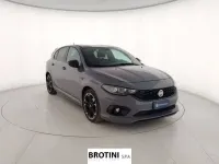 Usata Fiat Tipo Sport 95 CV (69 kW) 2020 Grigio metallizzato Berlina