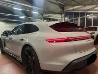 Usata Porsche Taycan GTS Sport Turismo Sport Turismo 459 kW (625 CV) 2022 Grigio Station wagon