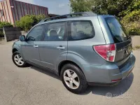 Usata Subaru Forester 150 CV (110 kW) 2008 Verde SUV