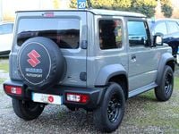 Usata Suzuki Jimny 102 CV (75 kW) 2024 Grigio islanda SUV