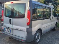 usata Opel Vivaro 5 posti vetrato