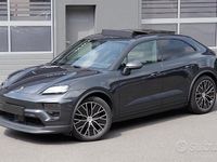 Usata Porsche Macan Electric 264 kW (360 CV) 2025 Grigio scuro SUV