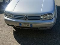 Usata VW Golf 101 CV (74 kW) 2002 Grigio Berlina