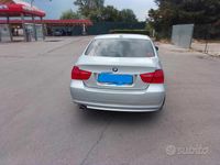 Usata BMW 316 123 CV (90 kW) 2011 Grigio Berlina