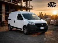 Usata Dacia Dokker 75 CV (55 kW) 2019 Bianco Monovolume