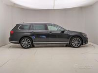Begagnad VW Passat GT 218 HK (160 kW) 2019 Grå Kombi