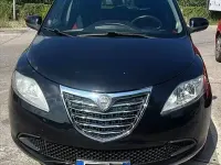 Usata Lancia Ypsilon 69 CV (50 kW) 2012 Nero Utilitaria